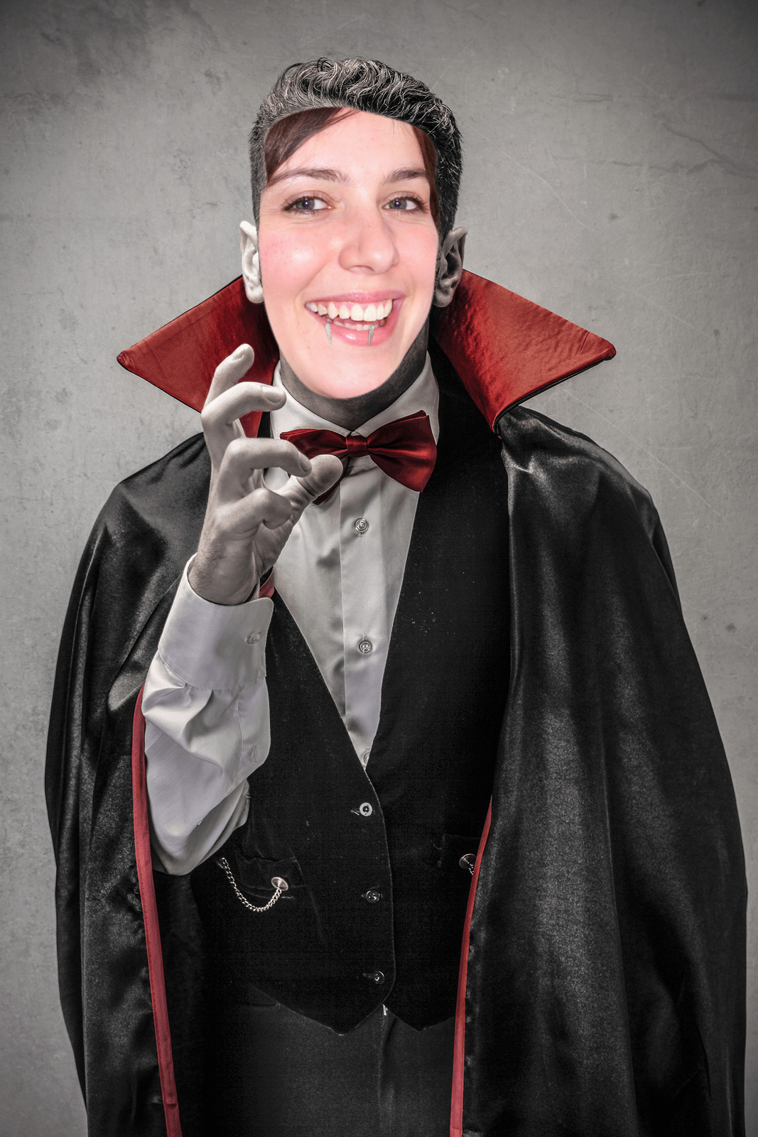Echoe Matthews as a vampire